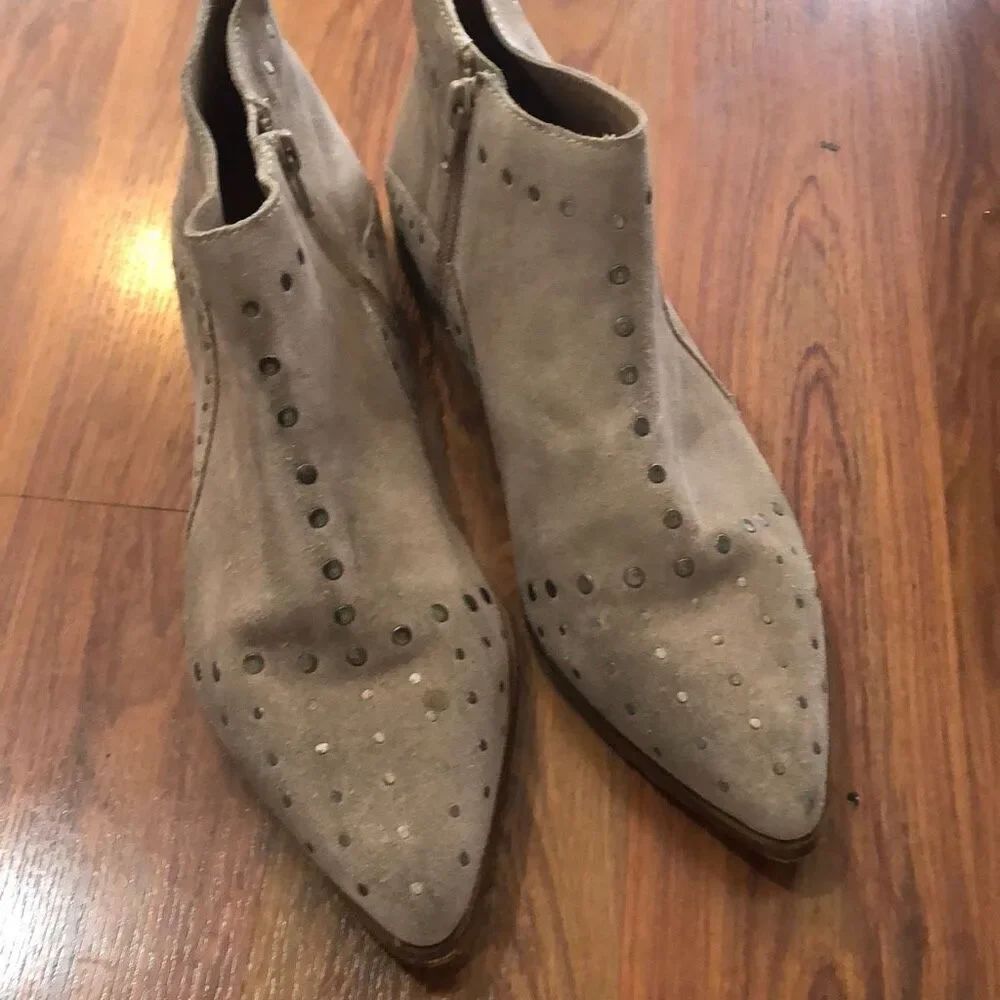 Free people suede bootie tan with studs 38